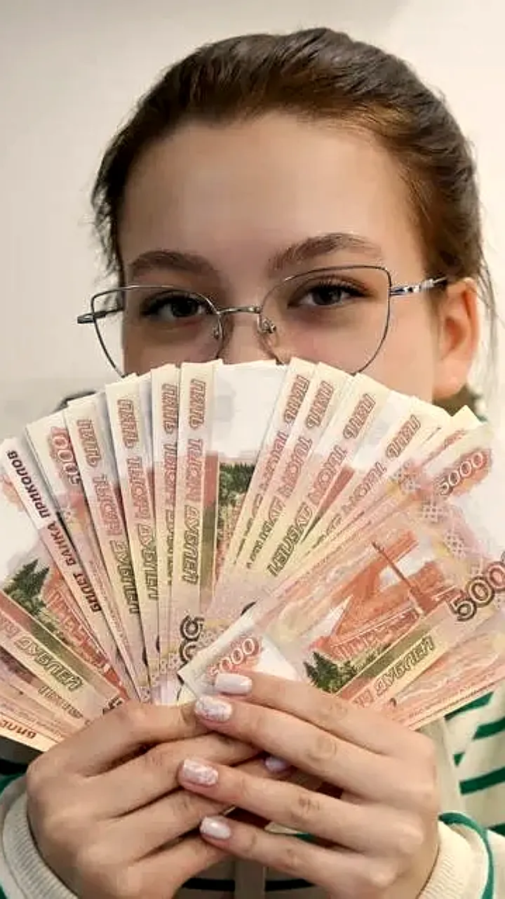 Рост зарплат новых сотрудников в России: средняя зарплата достигла 96,5 тыс. рублей