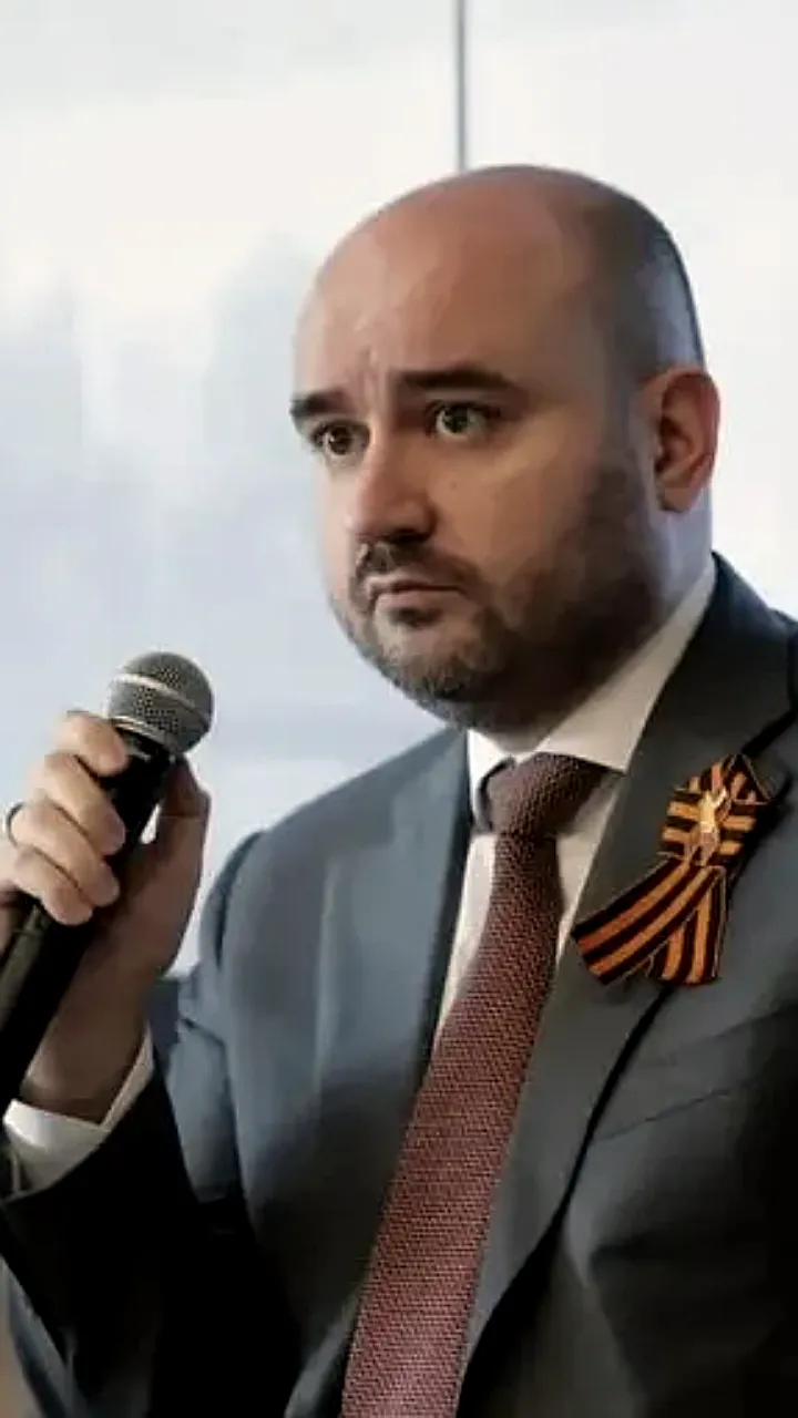 Губернатор Вячеслав Федорищев подвел итоги второго потока программы Школа героев в Самаре