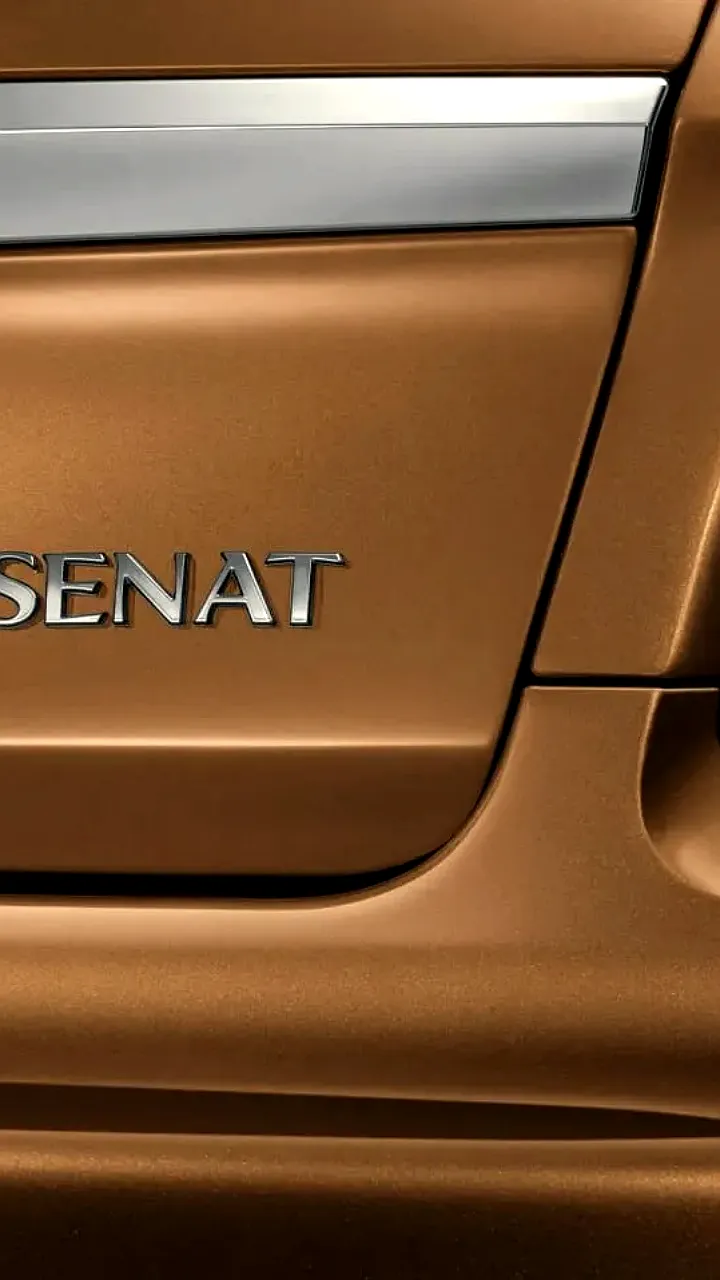 Выпуск нового седана Senat 900 на экс-заводе Toyota в Санкт-Петербурге