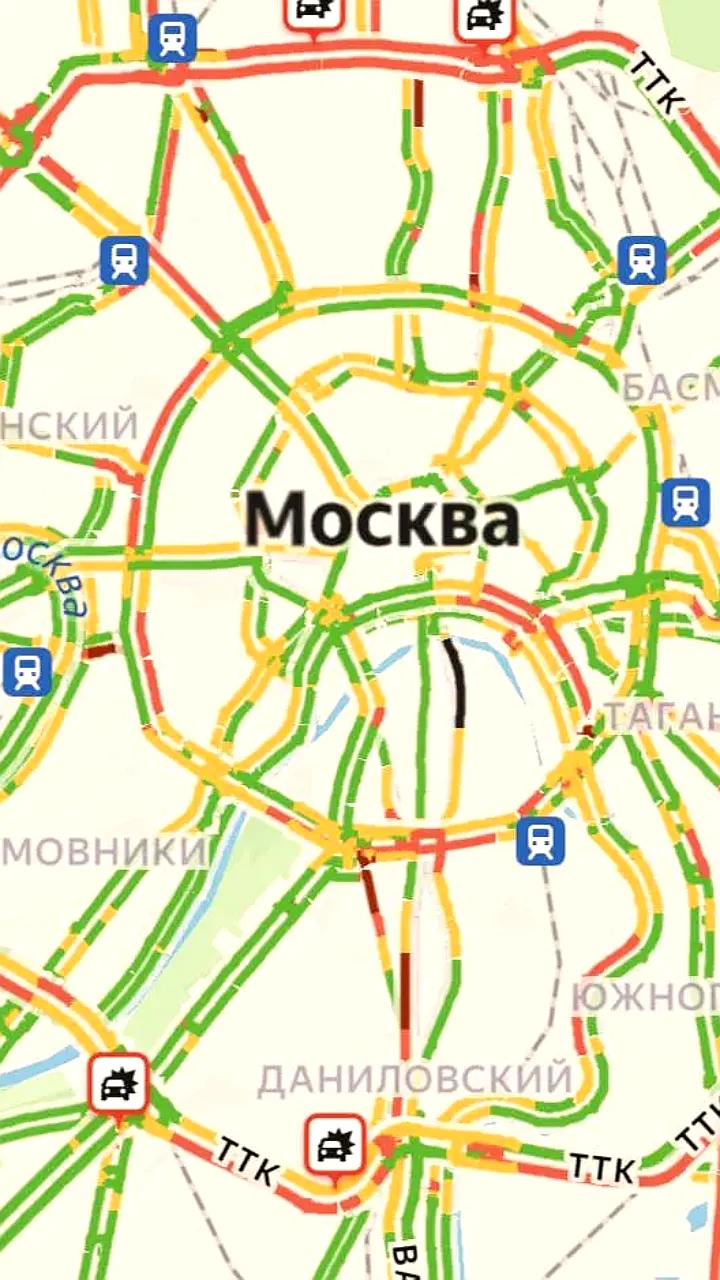 Пробки в Москве достигли 8 баллов