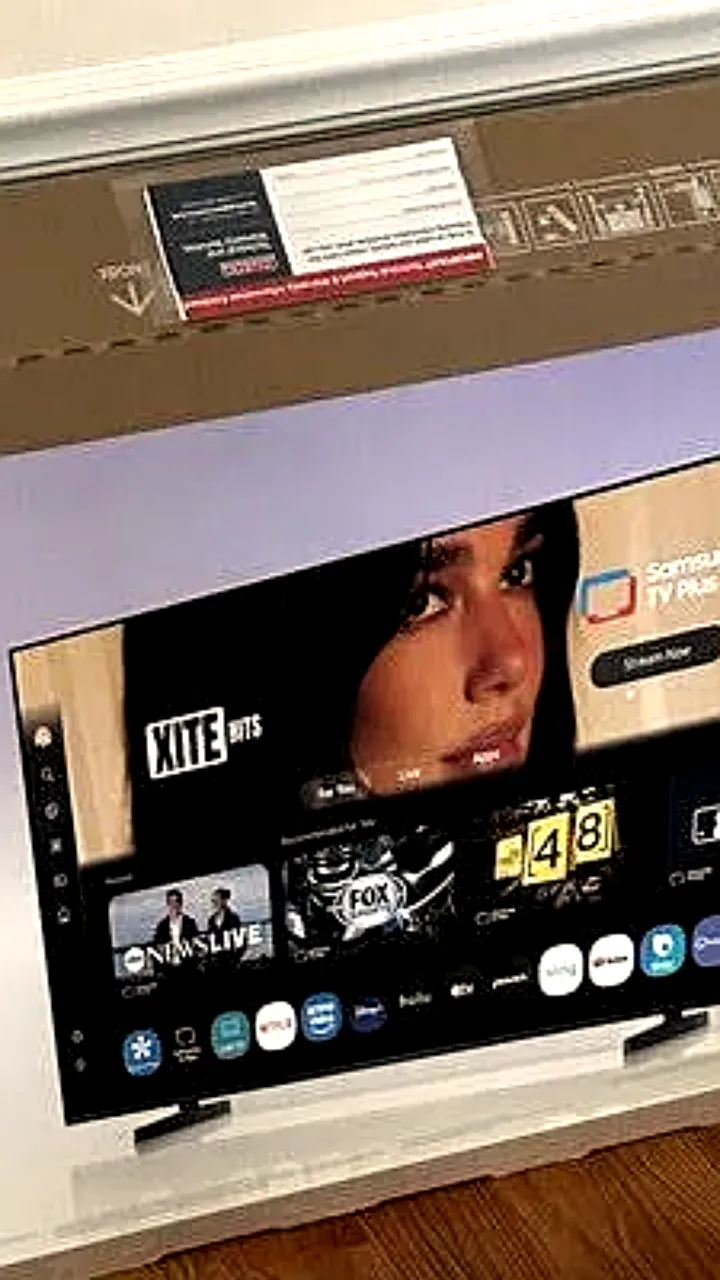 Дуа Липа подает иск к Samsung на 15 миллионов за несанкционированное использование изображения