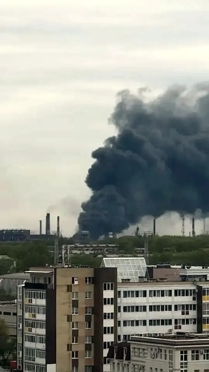 Возгорание на коксохимическом производстве в Череповце: площадь пожара 100 м²