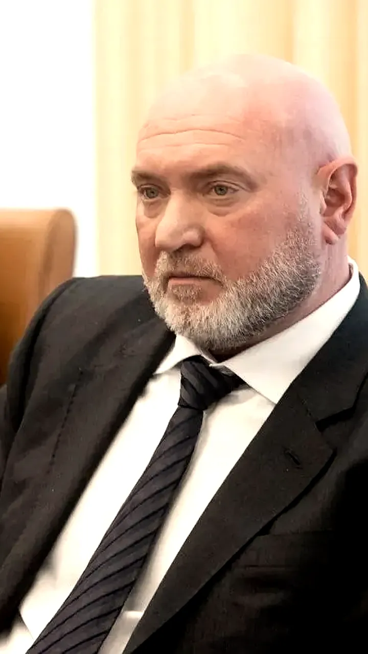 Суд приговорил Сергея Натарова и его сына к 14 годам за хищение 100 млн рублей в Игарке