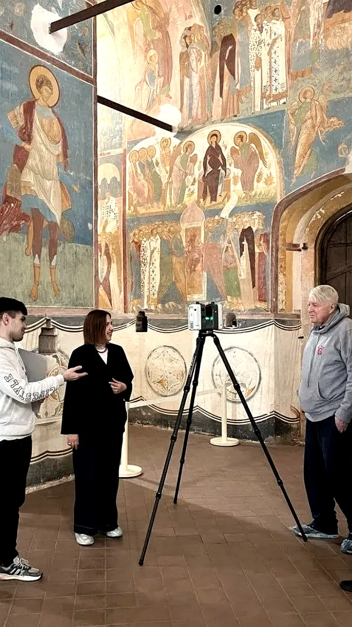 В Ферапонтовом монастыре началась оцифровка фресок Дионисия для сохранения культурного наследия