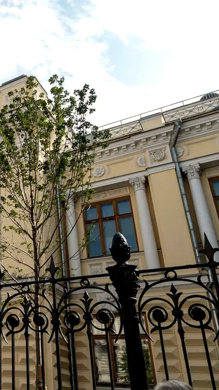 ЦБ РФ прогнозирует снижение инфляции до 4% к 2026 году с возможным октябрьским скачком