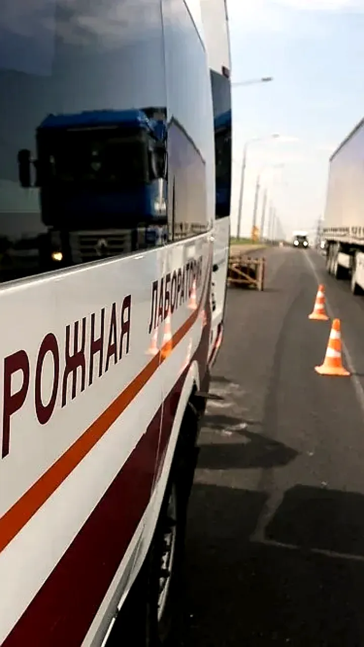 Дмитрий Морев проверил реконструкцию площади Профсоюзов в Архангельске
