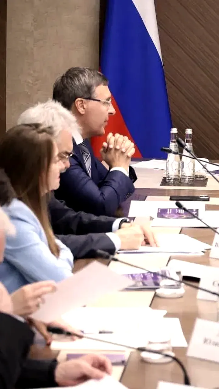 Андрей Травников представил программу форума Технопром 2026 в Москве